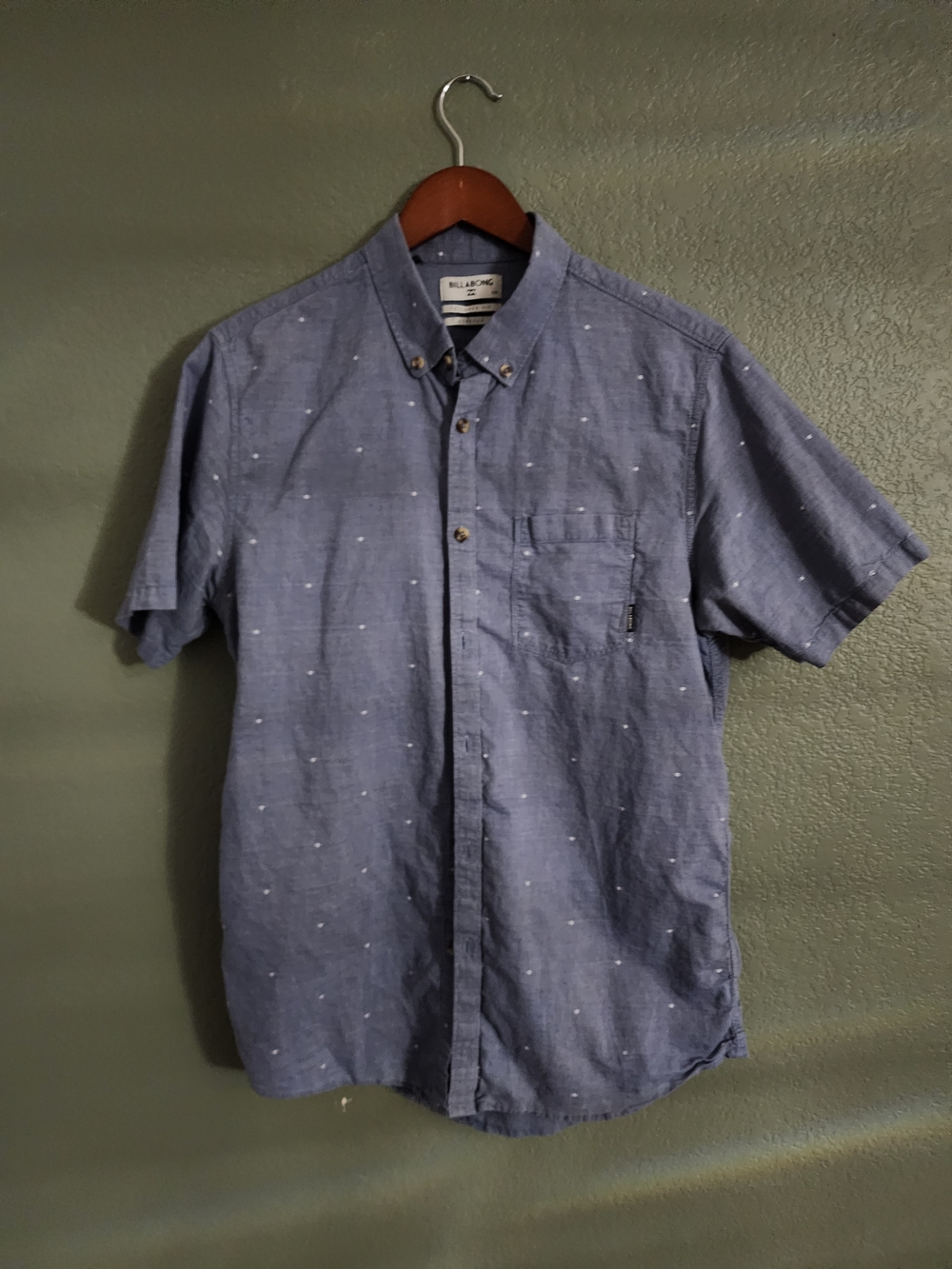 Billabong Men’s Short Sleeve Button-Down Shirt - Blue